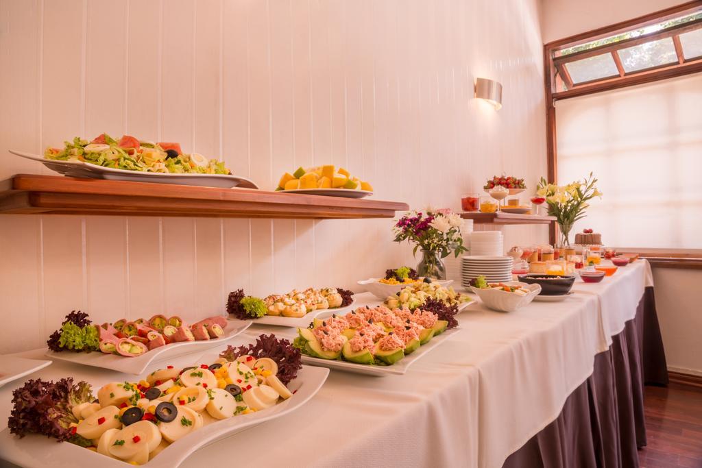 Hotel Conde Ansurez Santiago